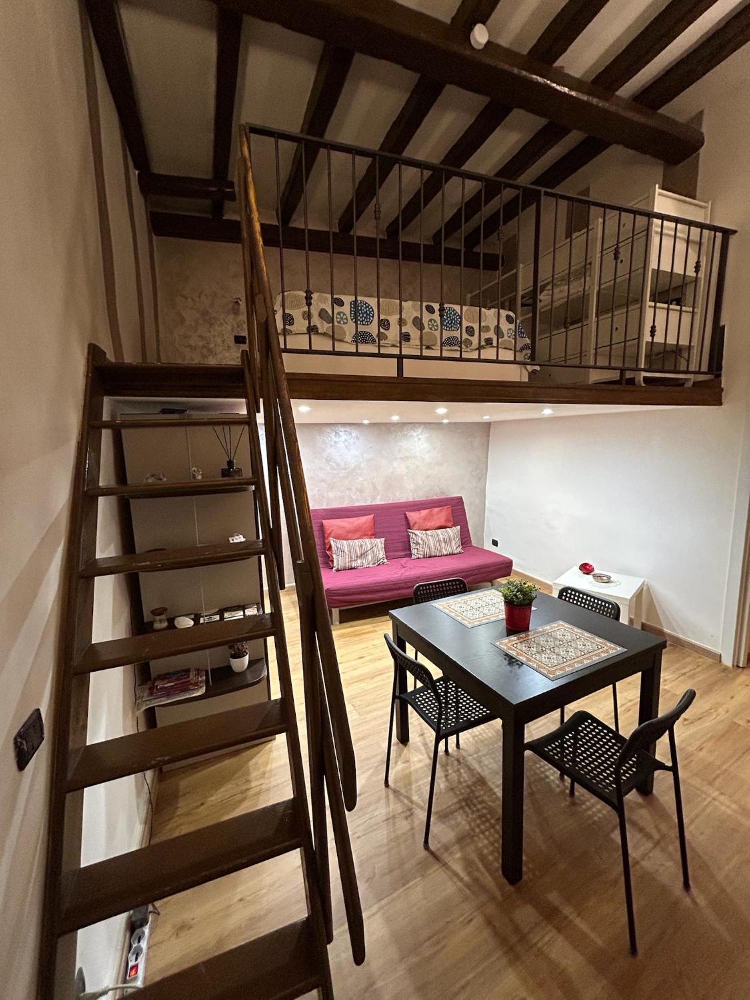 Appartamento D'Epoca Bari Buitenkant foto